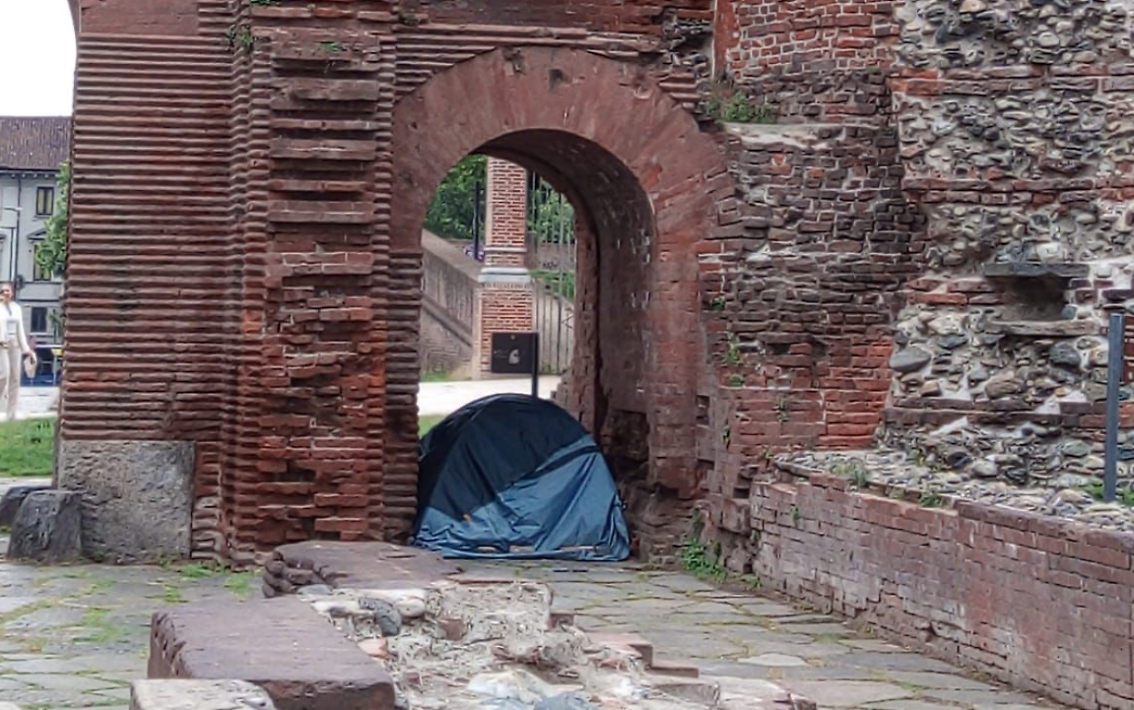 Tende alle Porte Palatine