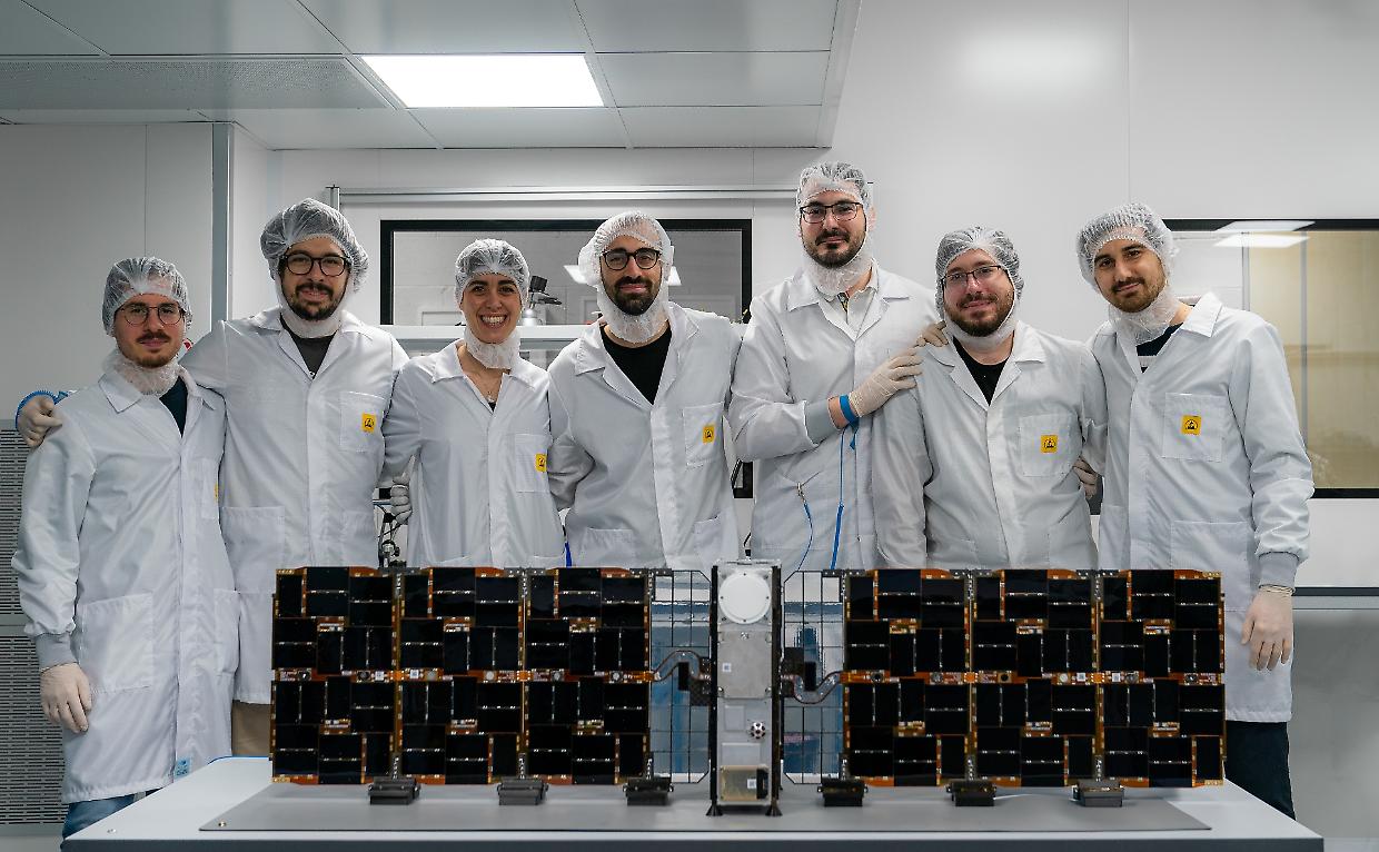 Nasce a Torino il primo nano satellite Esa per la difesa della Terra