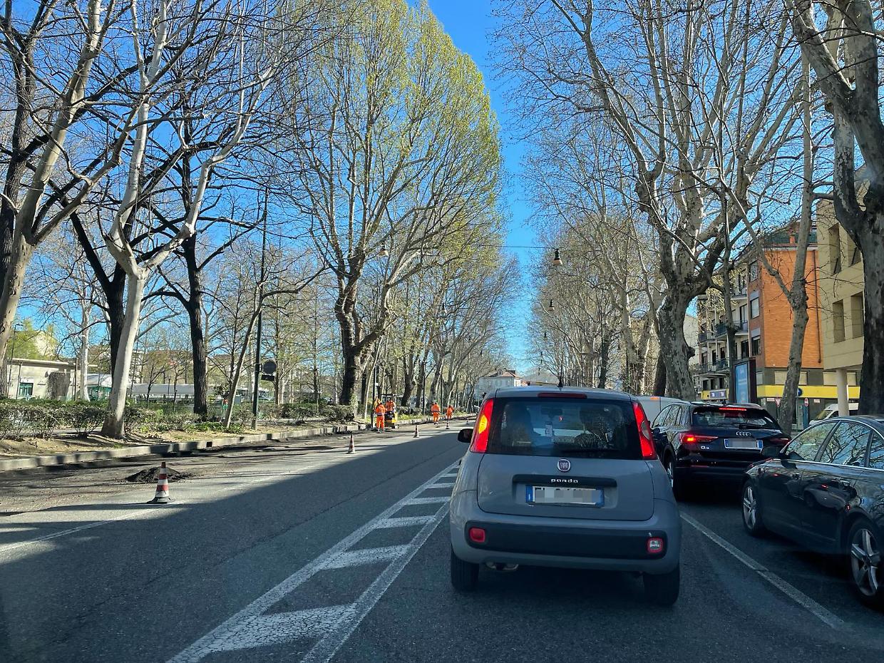 Si asfalta (di nuovo) corso Casale