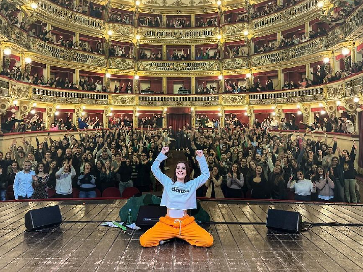 Camihawke sarà al teatro Colosseo il 3 Aprile (fonte Instagram)