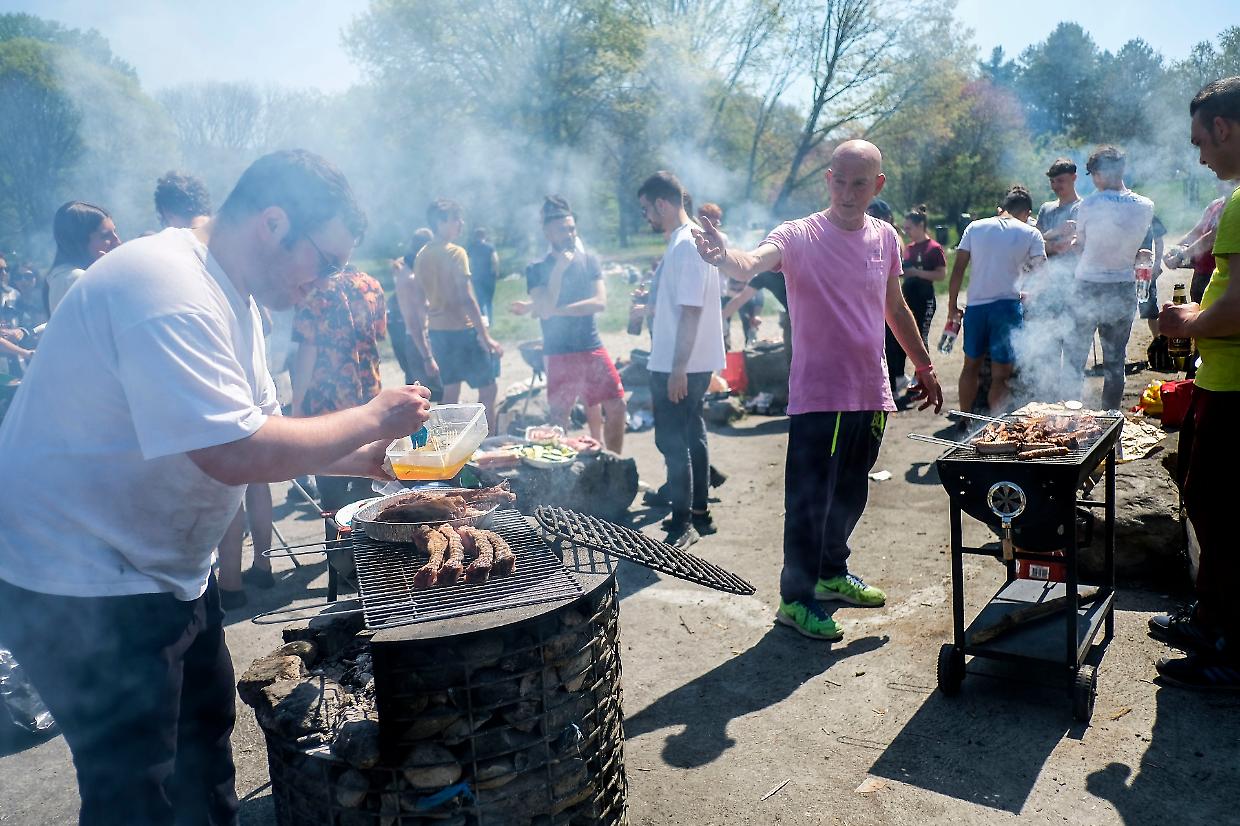 Torino fa quasi il "tutto esaurito" a Pasqua, pienone negli alberghi e "boom" di uova artigianali