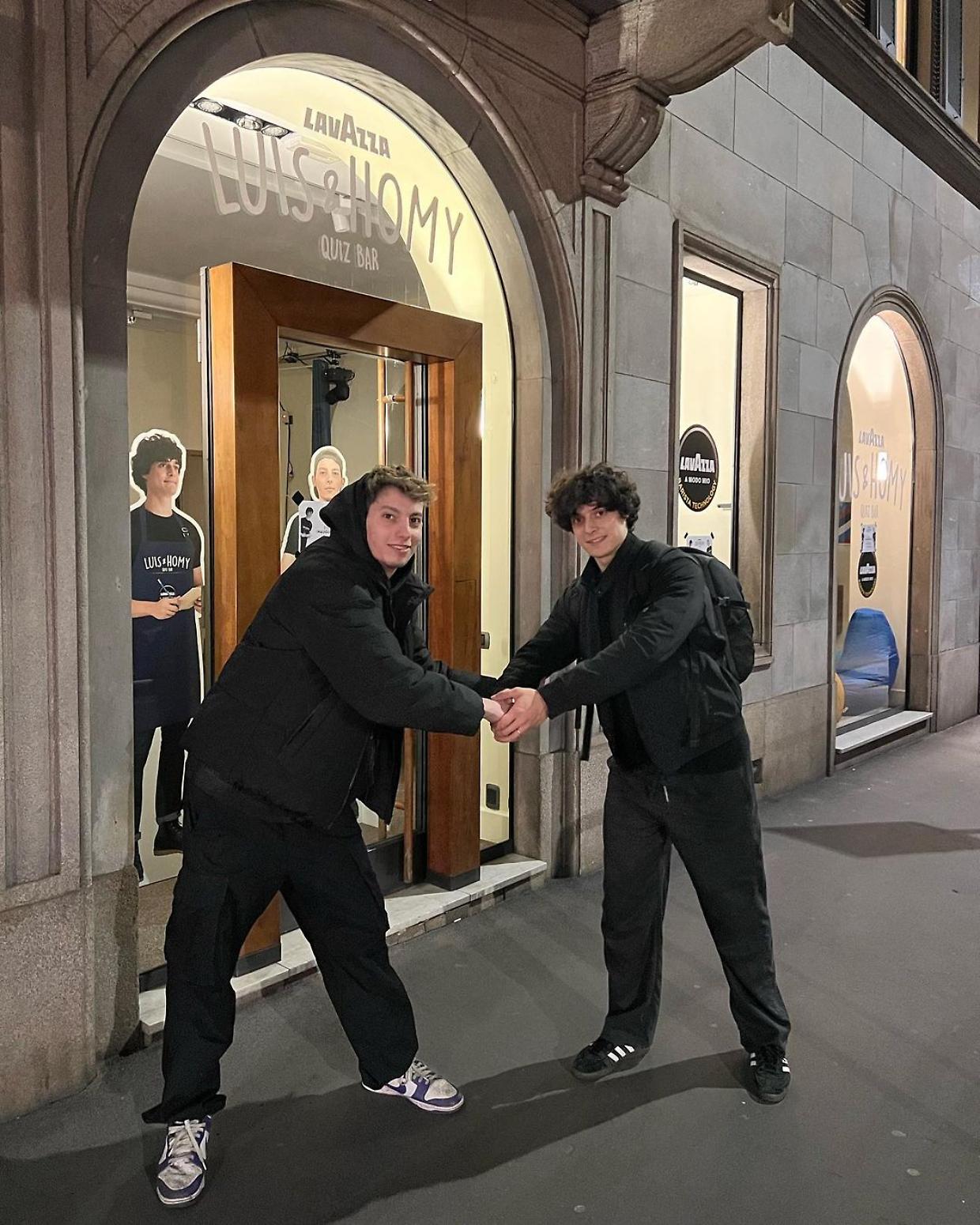 Luis Sal e Homyatol in una precedente collaborazione (Instagram)