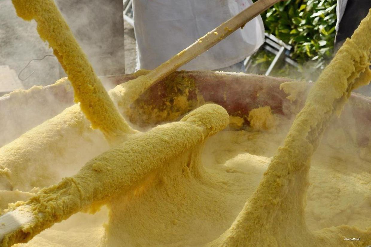 Polentata alpina a Sangano, una domenica che profuma di tradizione 