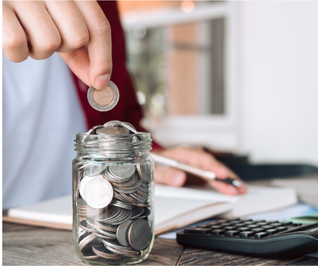 Risparmio, gli italiani tornano la conto deposito: cos'è e perché conviene (per ora)