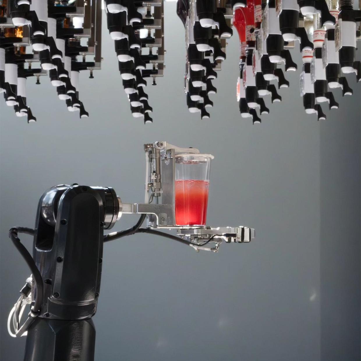 Shaker: il futuristico bar