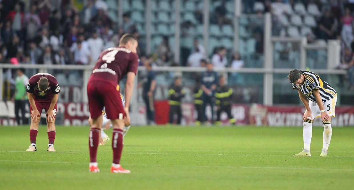 La delusione di granata e bianconeri dopo lo 0-0