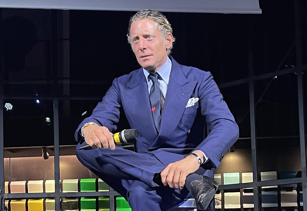 Gli Elkann chiudono Mirafiori ma fanno beneficenza: Lapo presidente di Specchio dei Tempi