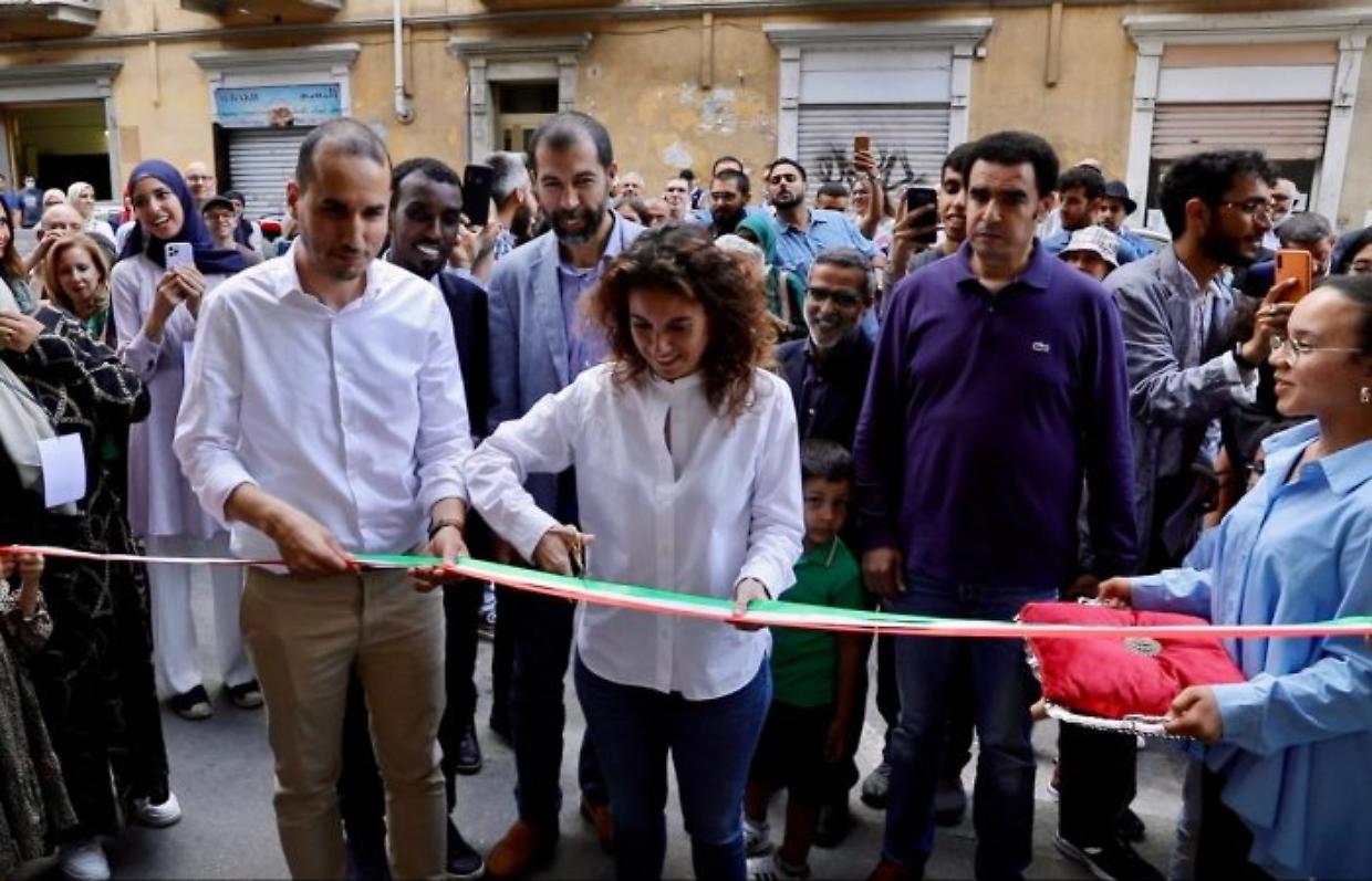 L'inaugurazione di Yalla Aurora con l'assessora Chiara Foglietta