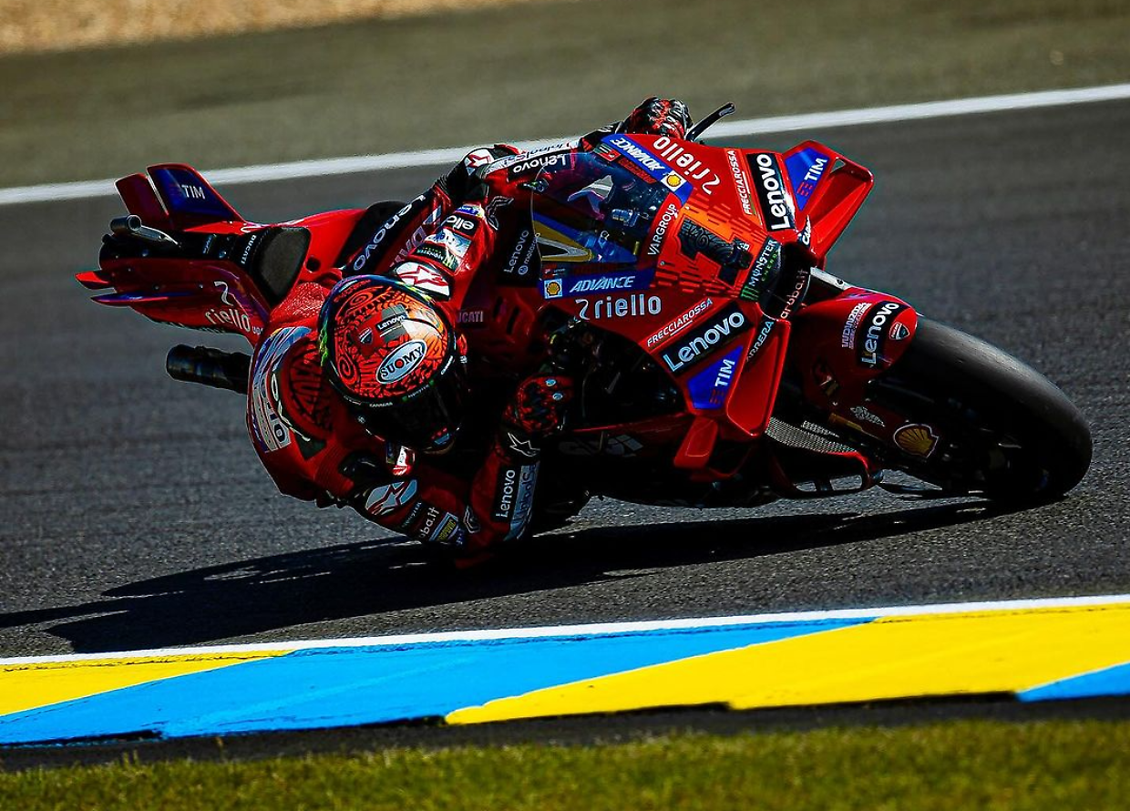 MotoGp, il weekend perfetto di Jorge Martin: lo vince a Le Mans e batte Marquez e Bagnaia