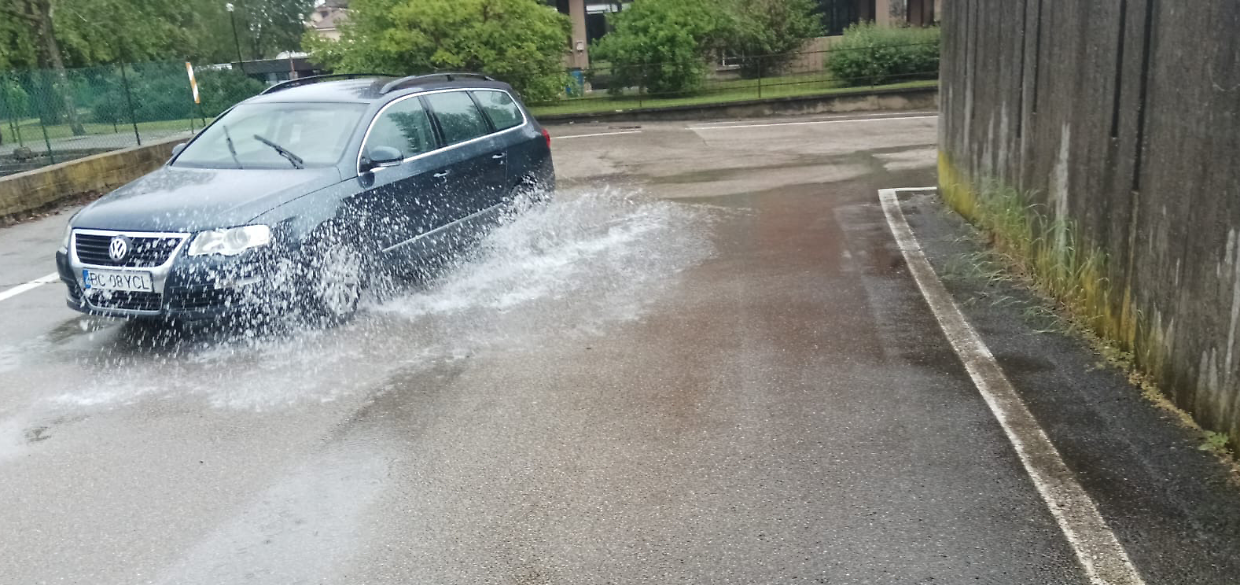 In un anno pulito un tombino su 5 e le strade ora diventano dei laghi