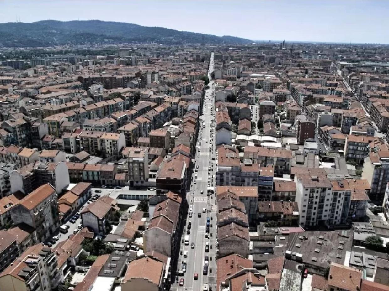Torino, le compravendite di case frenano. Ecco perché