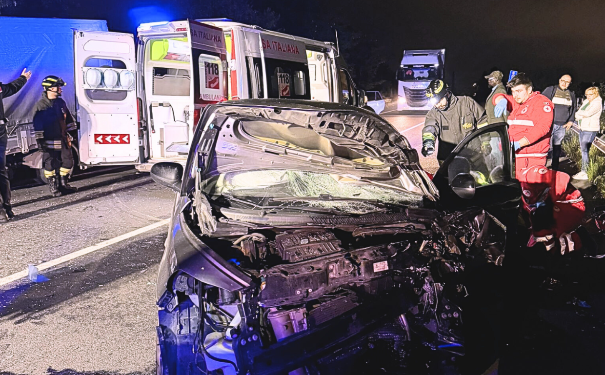 La ragazza non ce l'ha fatta, troppo gravi le ferite riportate venerdì notte nel frontale contro un furgone 