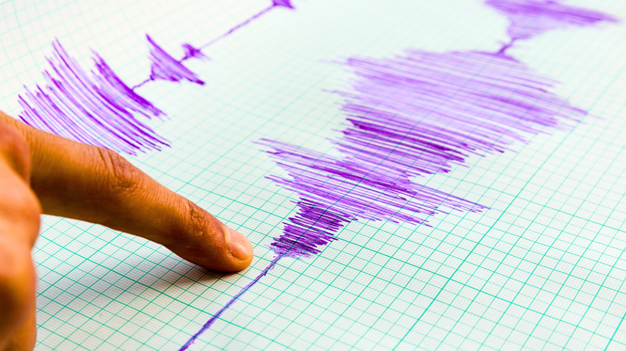 Una raffica di terremoti in Piemonte e Valle d'Aosta: cosa sta succedendo