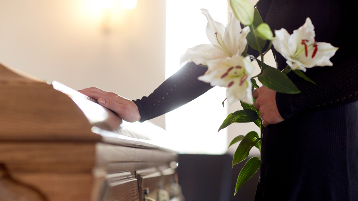 Druento e Venaria in lutto, addio al professor Fabio Bussani: aveva 56 anni