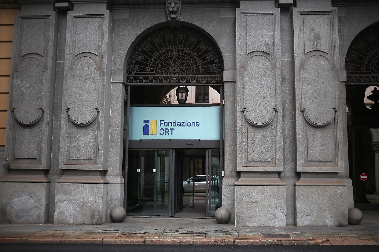 I messaggi, la riunione segreta, l'indagine: cosa sta succedendo nella Fondazione Crt