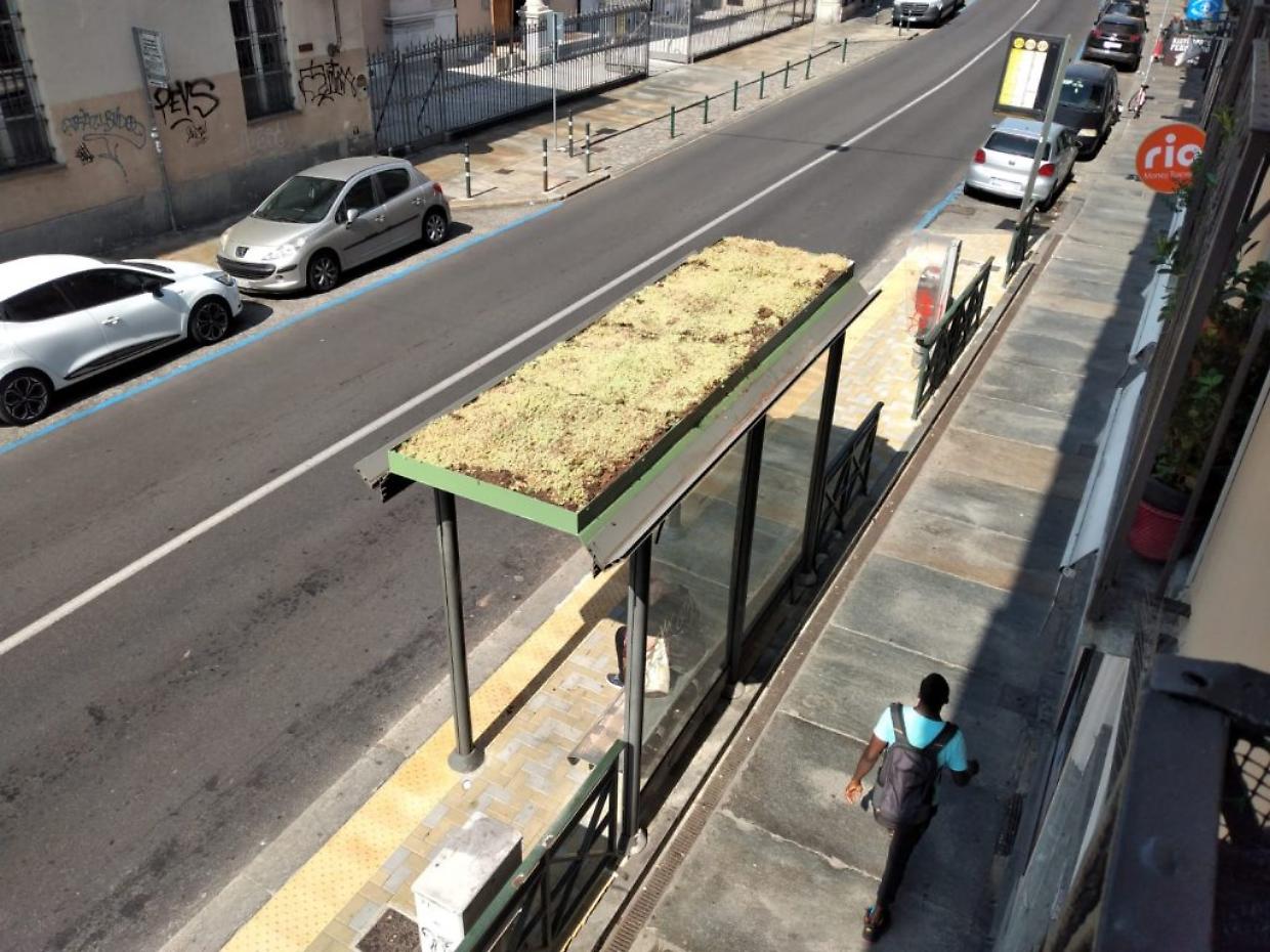 A Torino le fermate del trasporto pubblico diventano green