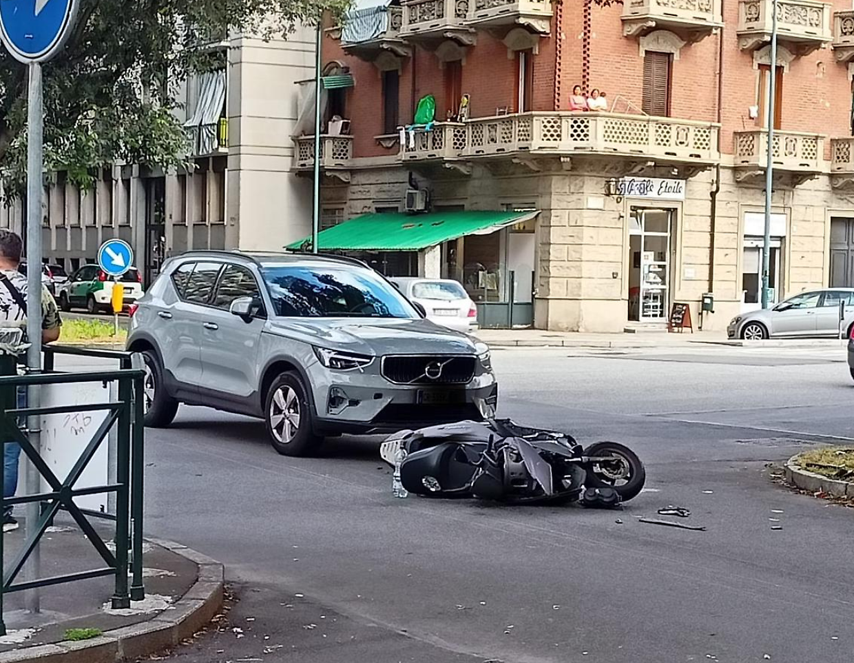 Ancora un incidente al solito incrocio pericoloso