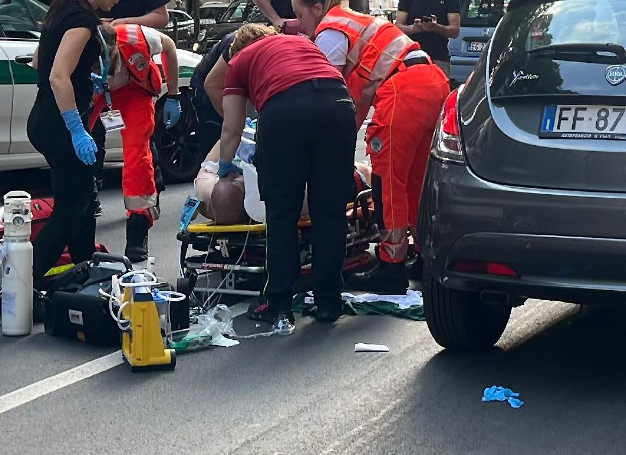 Caos in corso Einaudi: uomo gravissimo in ospedale dopo una carambola tra auto