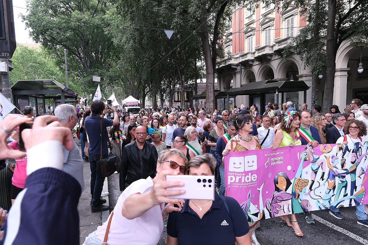 «Amare è diritto di tutti, scendiamo nelle piazze perché ancora oggi è un tabù»