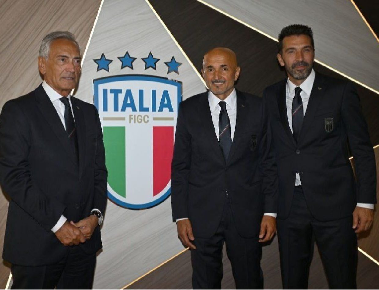 Il ct Spalletti e il capo-delegazione Buffon