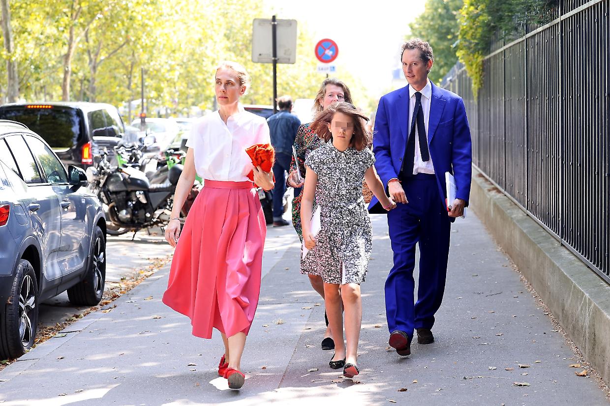 John Elkann con moglie e figlia