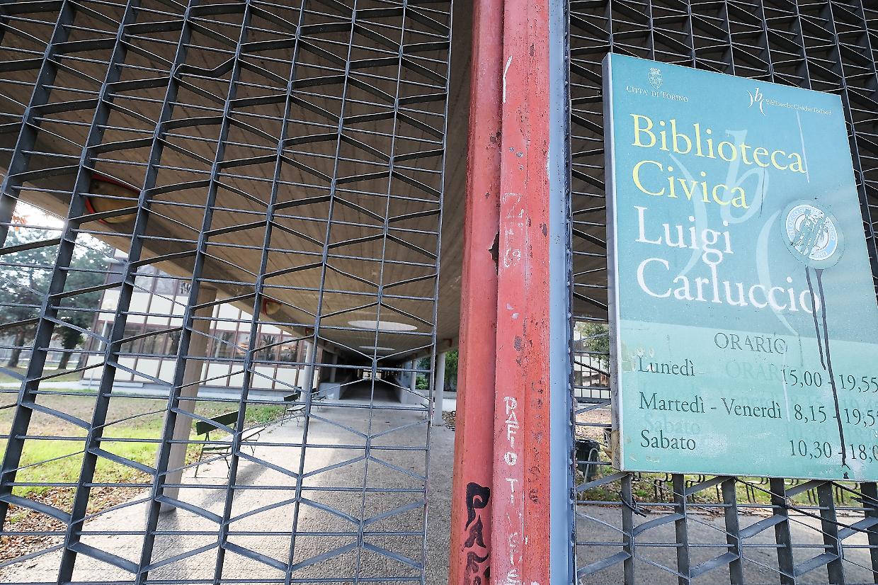 La biblioteca Carluccio di via Monte Ortigara