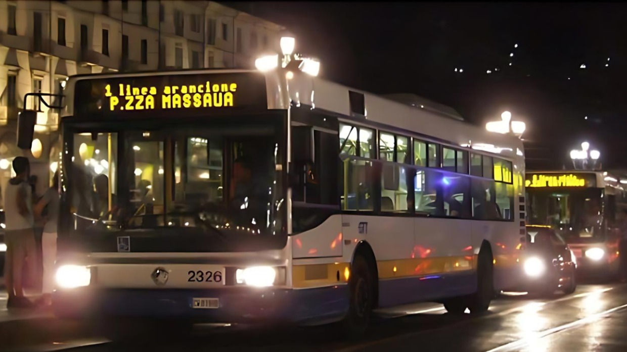 Un bus Night Buster (foto di repertorio)