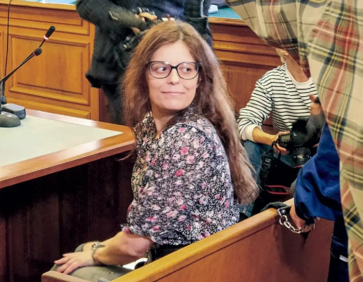 Ilaria Salis provoca«Occupate le case» 