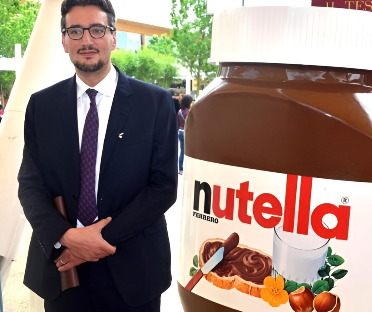 Il lato segreto dei miliardi della Nutella: alle operaie degli Ovetti solo 5 euro l'ora. Ecco perché
