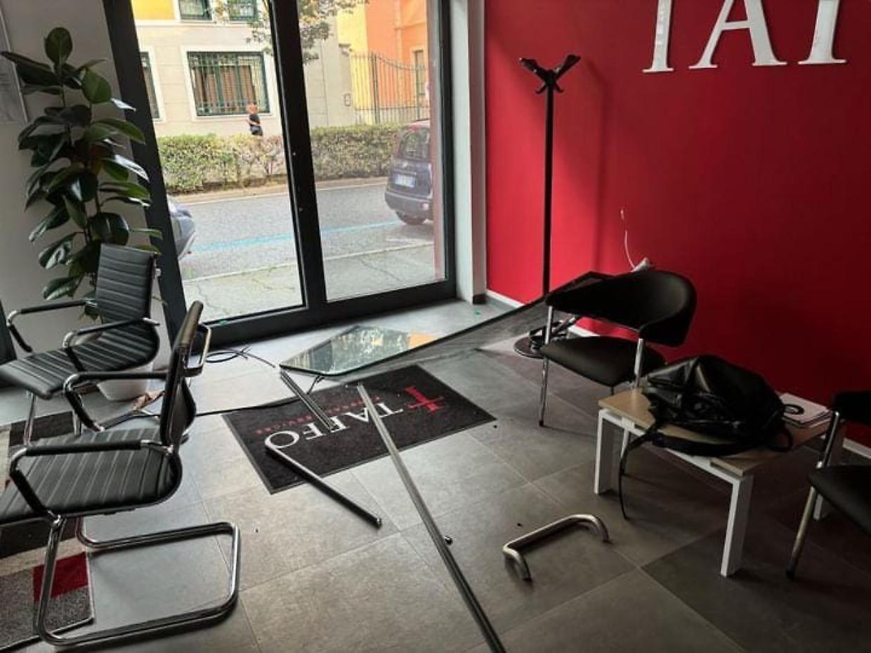 Sorpresi durante un furto in un garage a Torino: arrestati due uomini di 40 e 48 anni