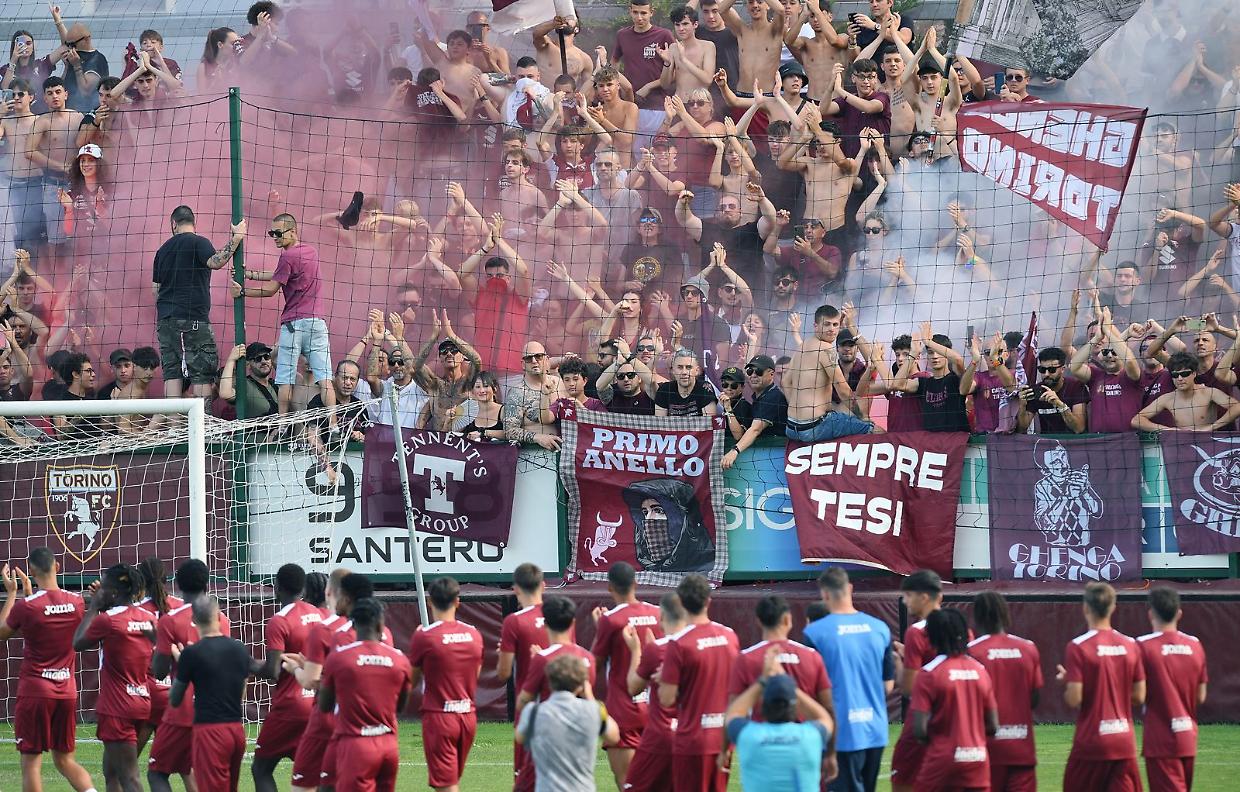 Grande entusiasmo al Filadelfia per il primo allenamento a porte aperte