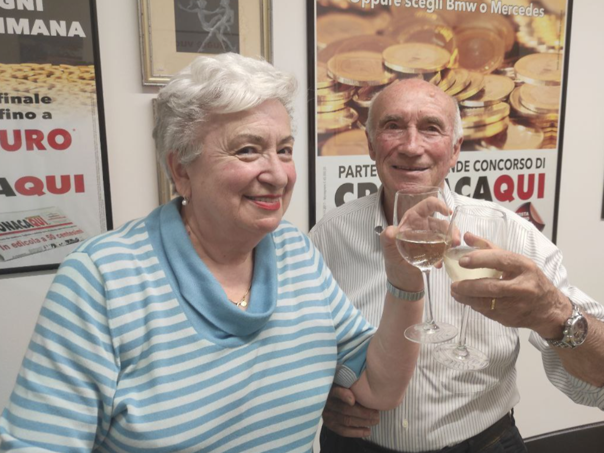 Luigi Maiocco, 88 anni, con la moglie Irene
