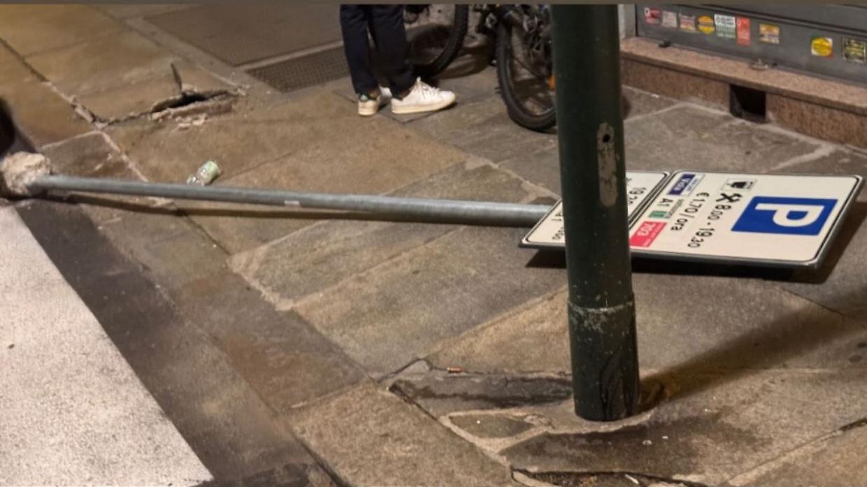 Il nuovo trucco dei ladri per rubare le biciclette in centro