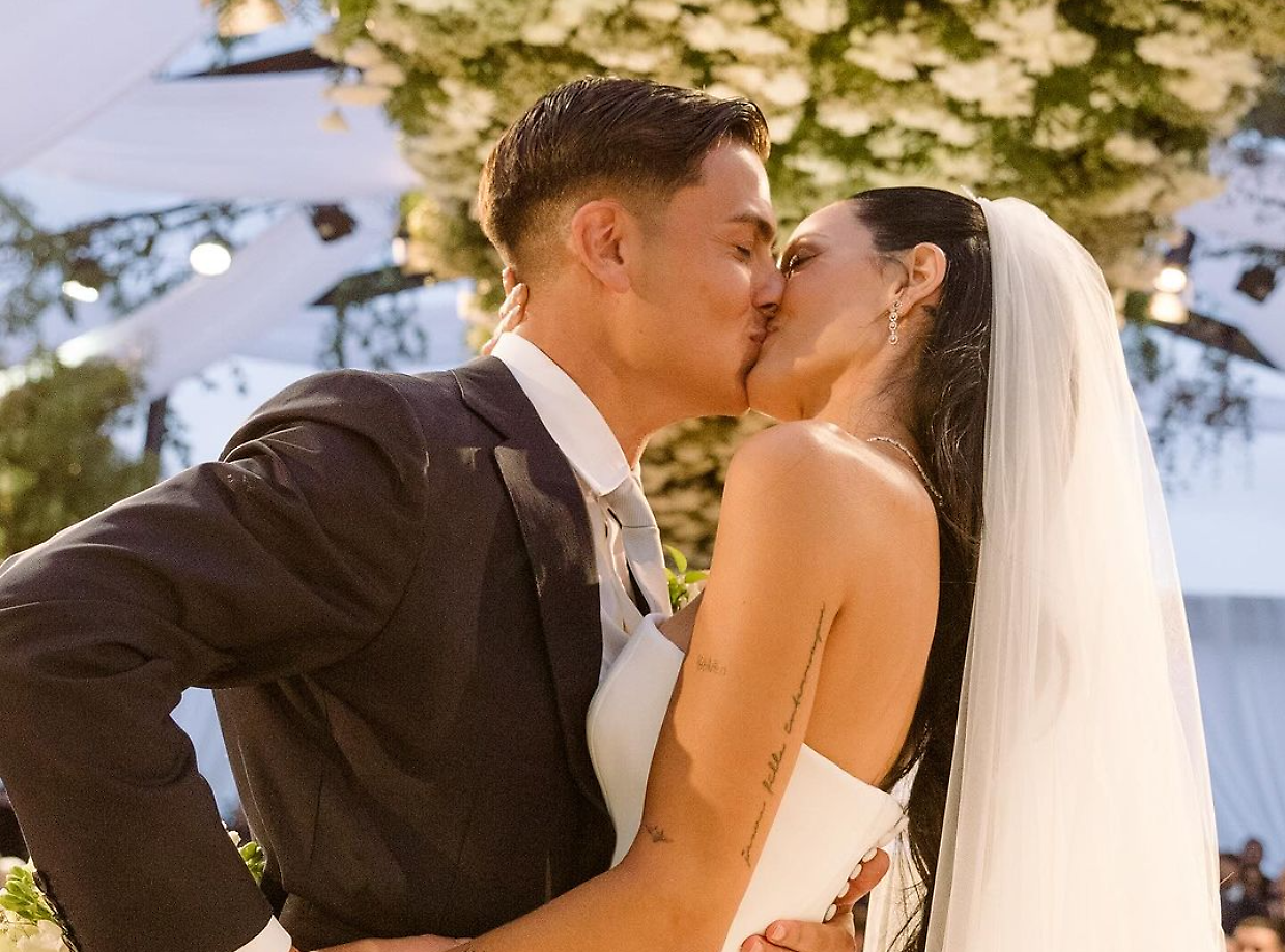 Paulo Dybala ha sposato Oriana Sabatina: festa in Argentina per l'ex Juventus! 