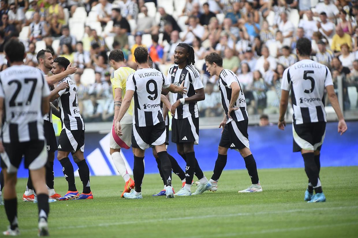 Festa, vittoria in famiglia e invasione: buon esordio della Juve di Thiago Motta allo Stadium