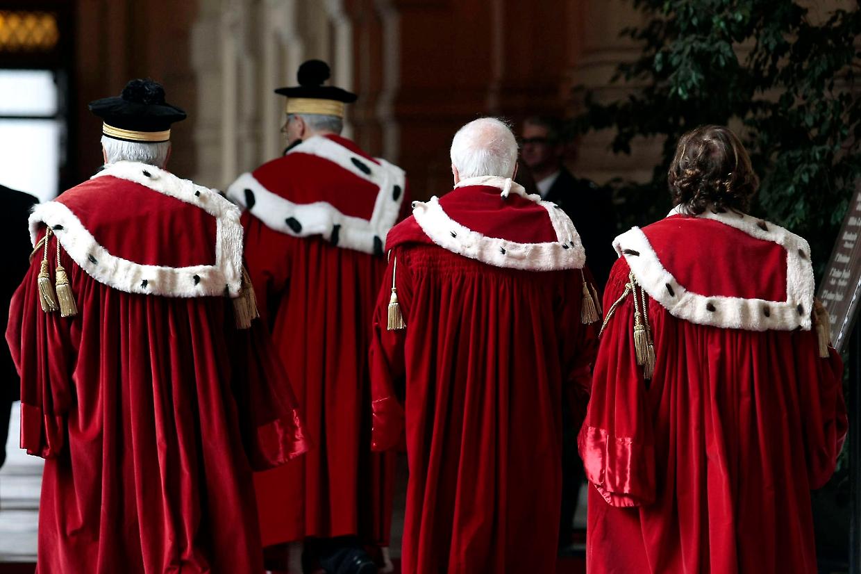 Il tradimento del garantismo: così (ex) magistrati e sinistra si sostituiscono alla politica