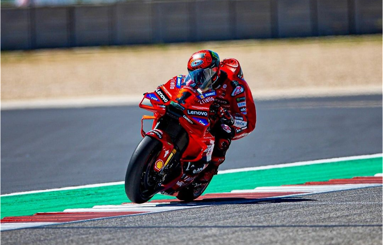 Dominio rosso in Austria, Pecco Bagnaia è il più veloce nella "seconda casa" Ducati
