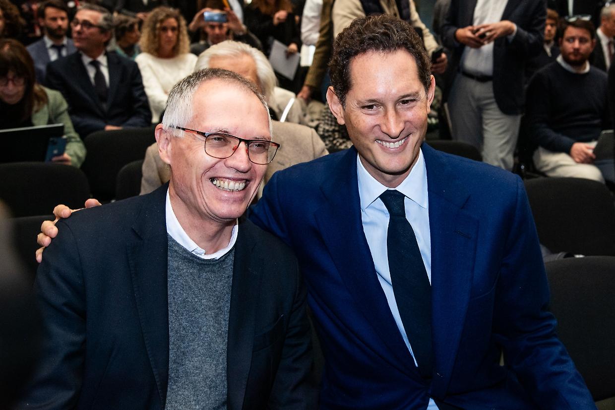 Bufera su Carlos Tavares: il CEO di Stellantis sotto attacco da sindacati e azionisti