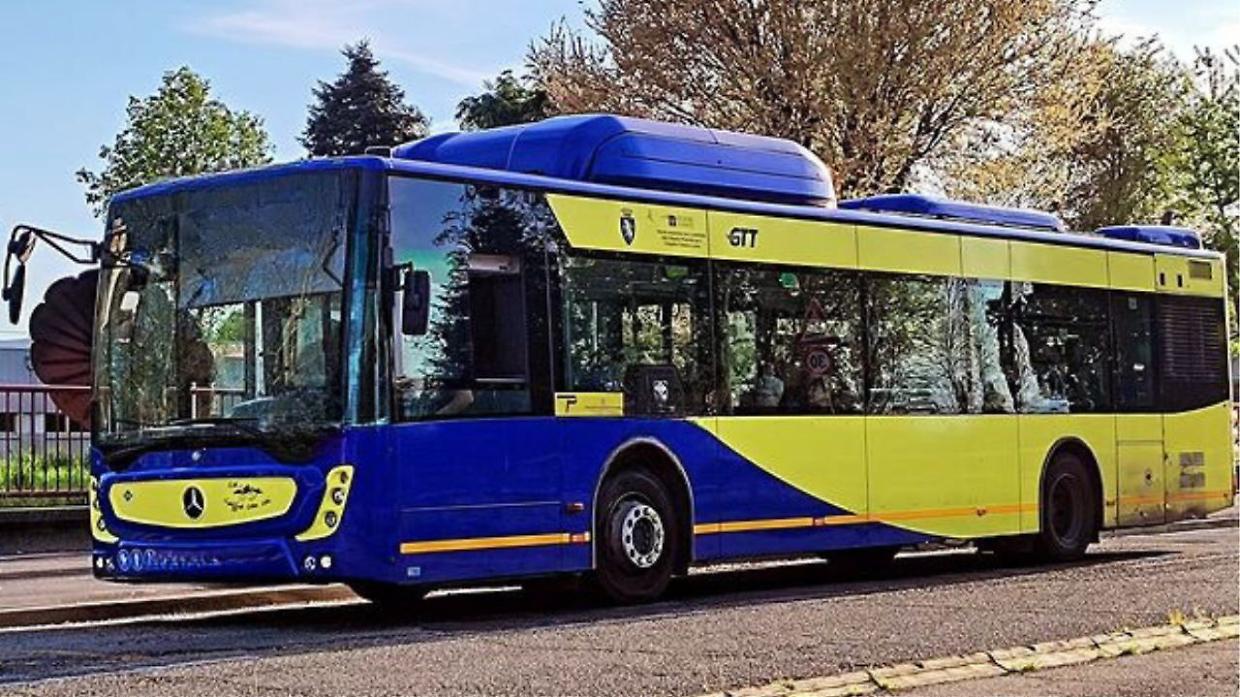 Molestie e minacce su un bus di Torino: la storia di un minorenne coraggioso