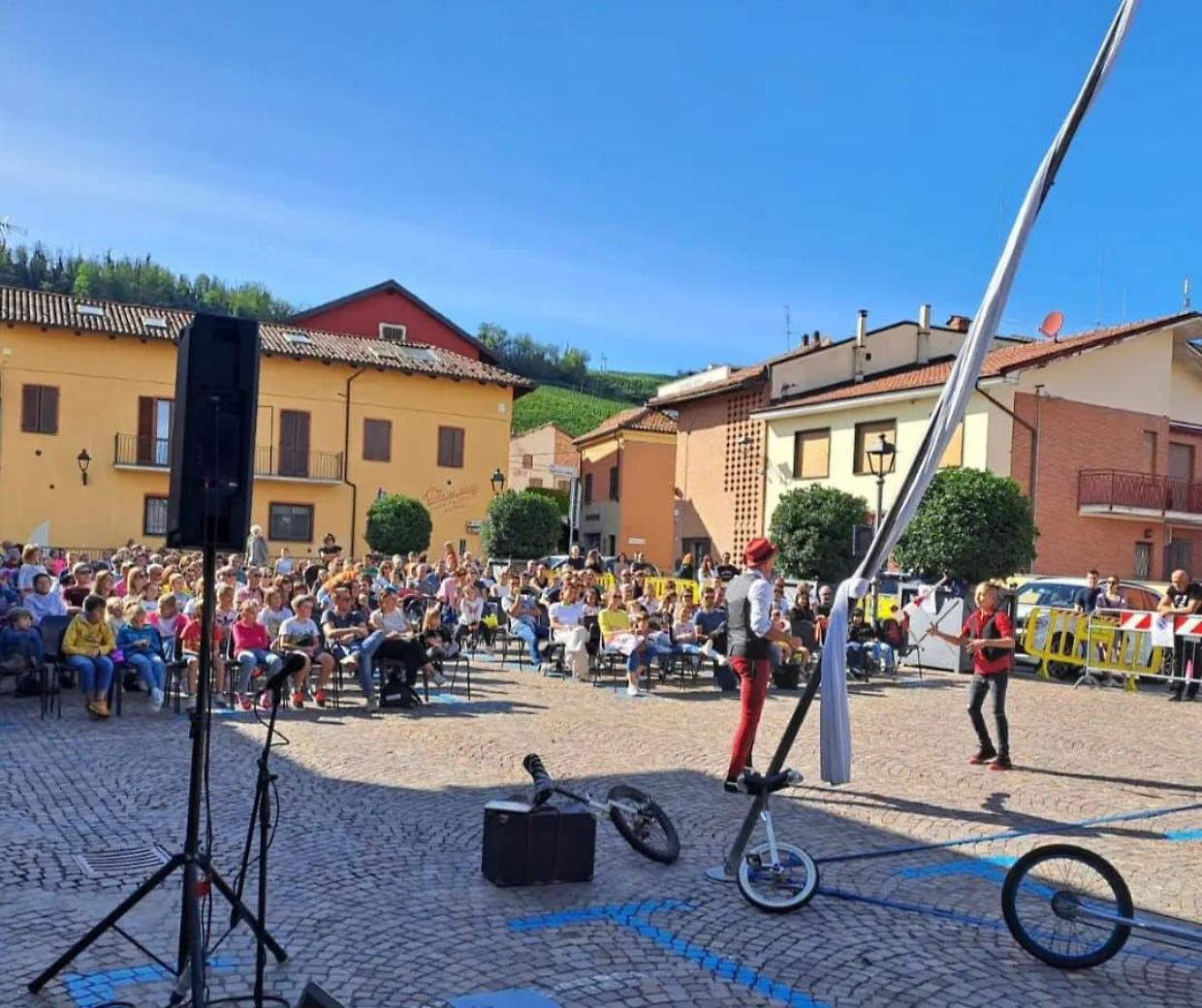 Barolo in festa: musica, cibo e magia per un weekend indimenticabile nelle Langhe