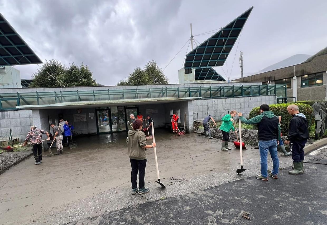 Maltempo, scuole "a bagno" a Torino e provincia: corsa contro il tempo per aprirle
