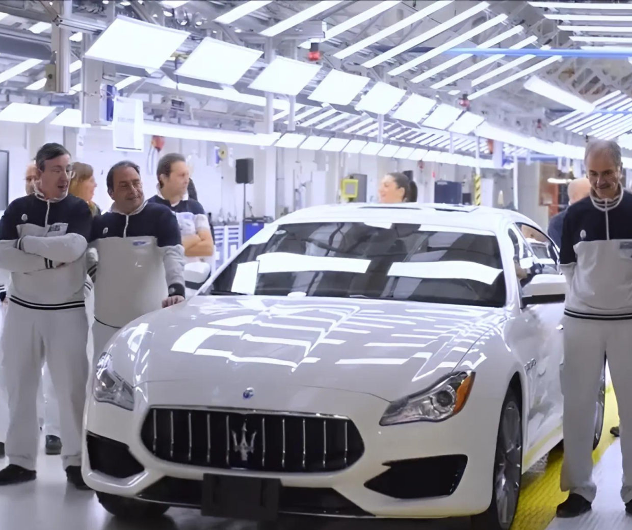 Maserati in Offerta agli Operai in Cassa Integrazione: La Provocazione di Stellantis