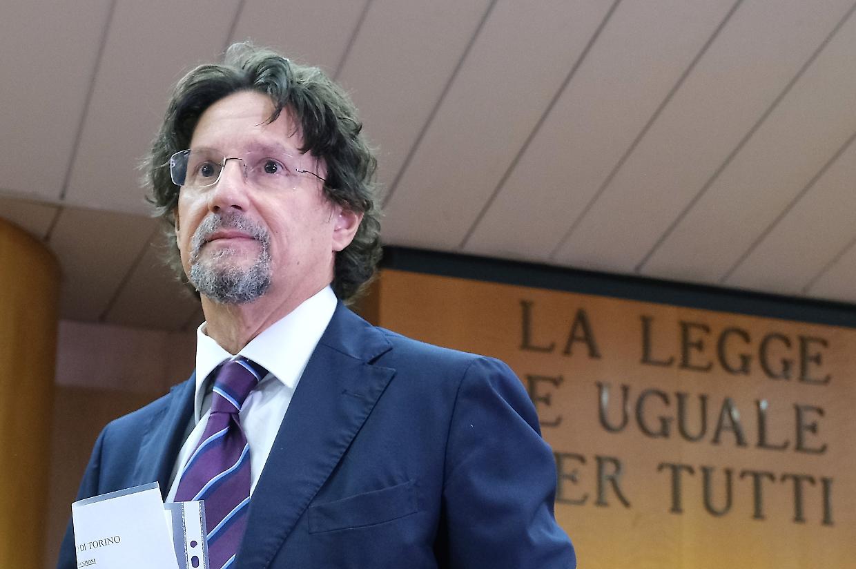 Si presenta il nuovo procuratore: «No a patti scellerati tra mafia e politica»