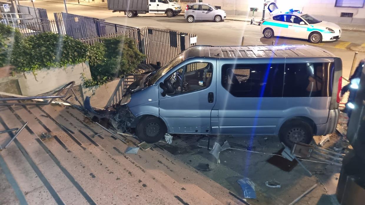 Dopo il raid vandalico di venerdì Atc vuole incontrare i suoi inquilini