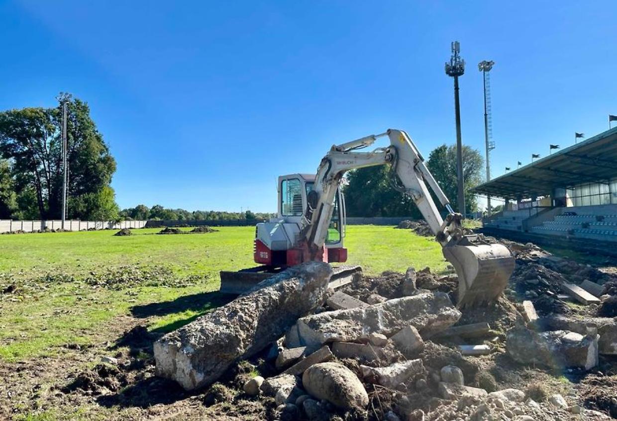Lo stadio si rifà il trucco, partiti i cantieri