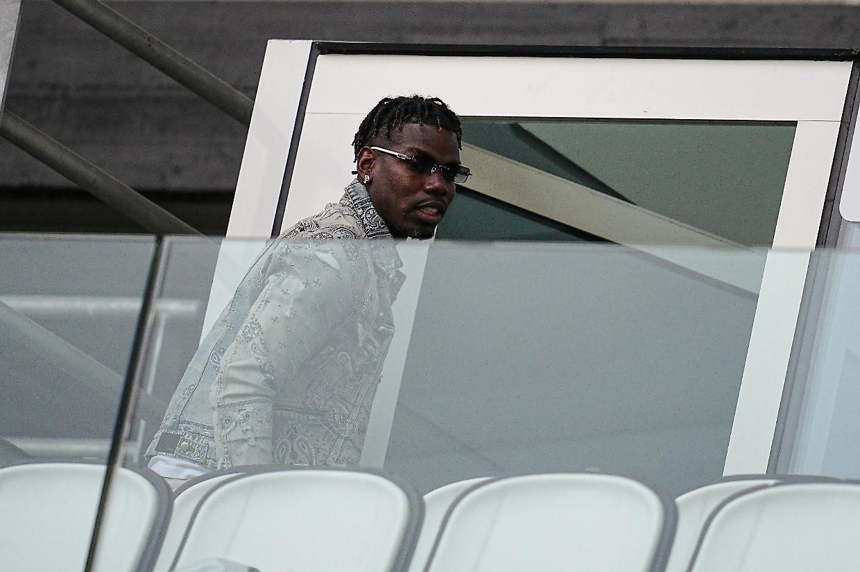 Paul Pogba rompe il silenzio e "avvisa" la Juve