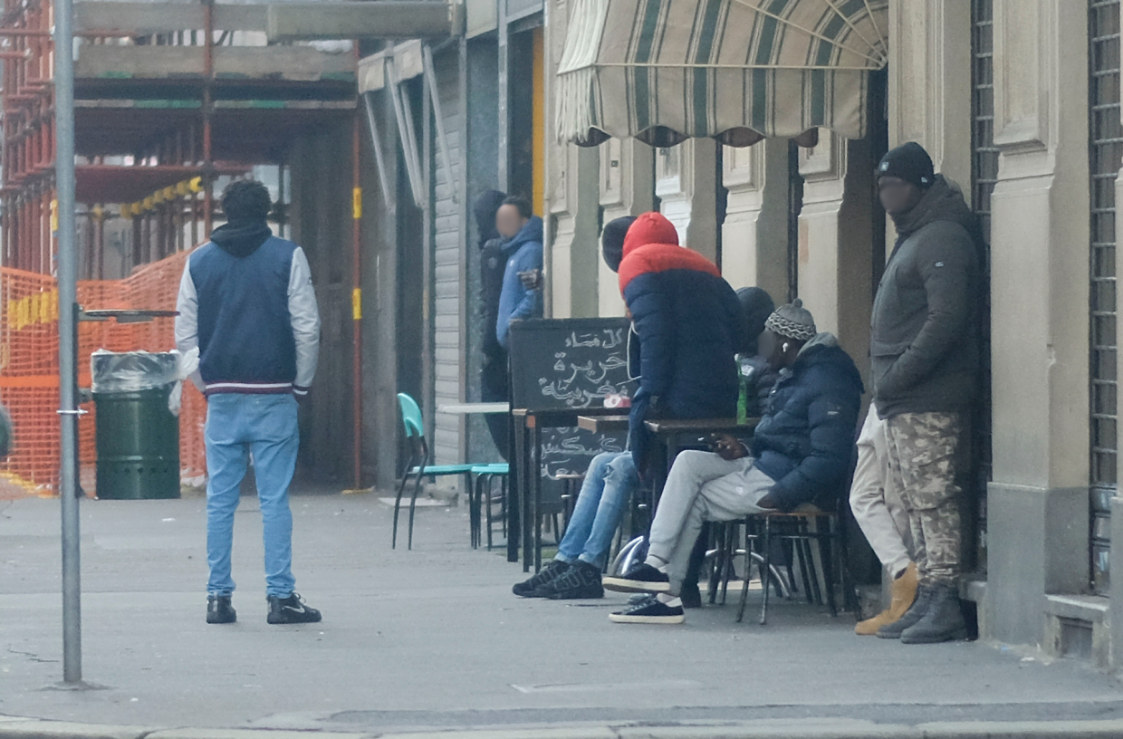 Il pentito parla al processo: «Vi spiego come la mafia nigeriana controlla Torino»