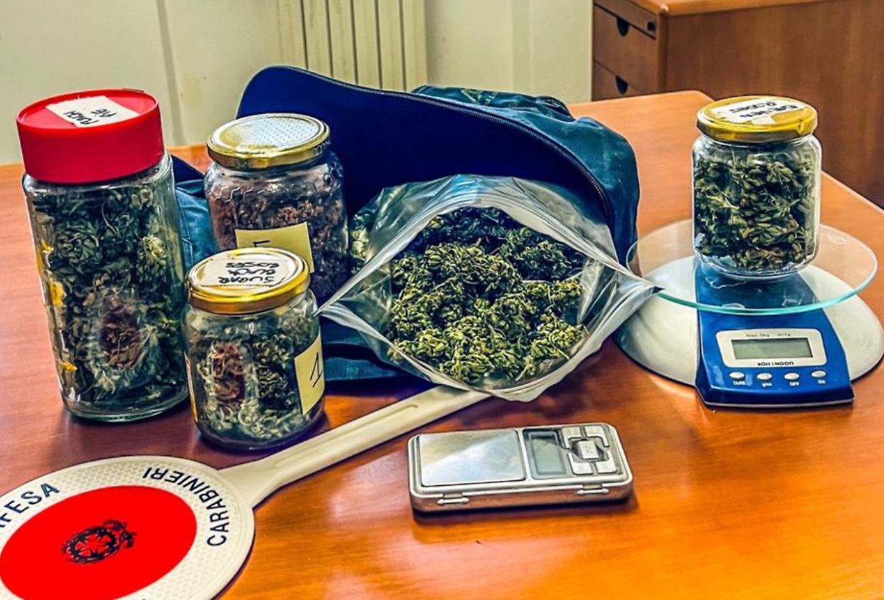 La droga contenuta nella Panda: un 45enne è stato arrestato