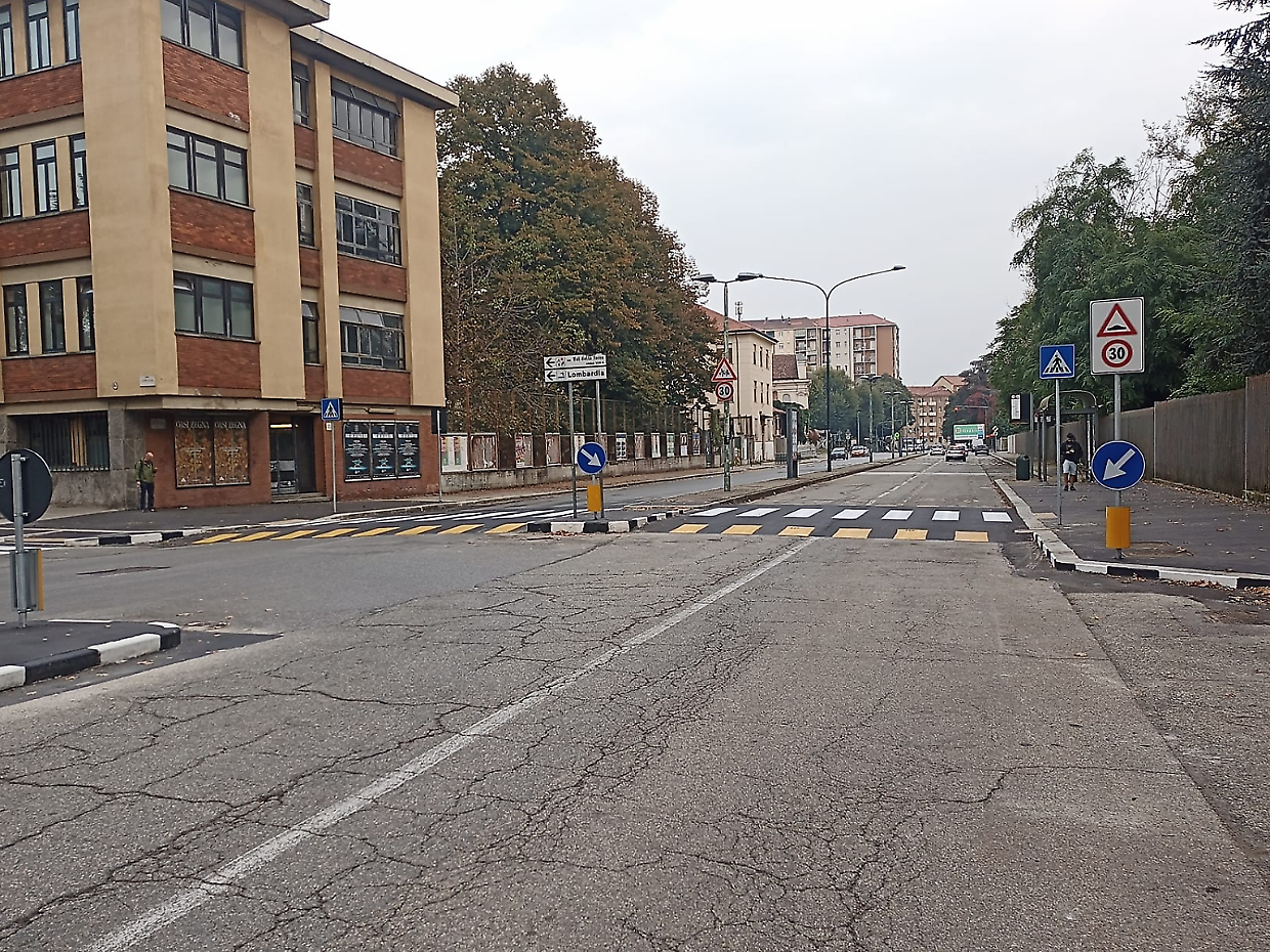 Ecco i nuovi attraversamenti rialzati davanti a scuola