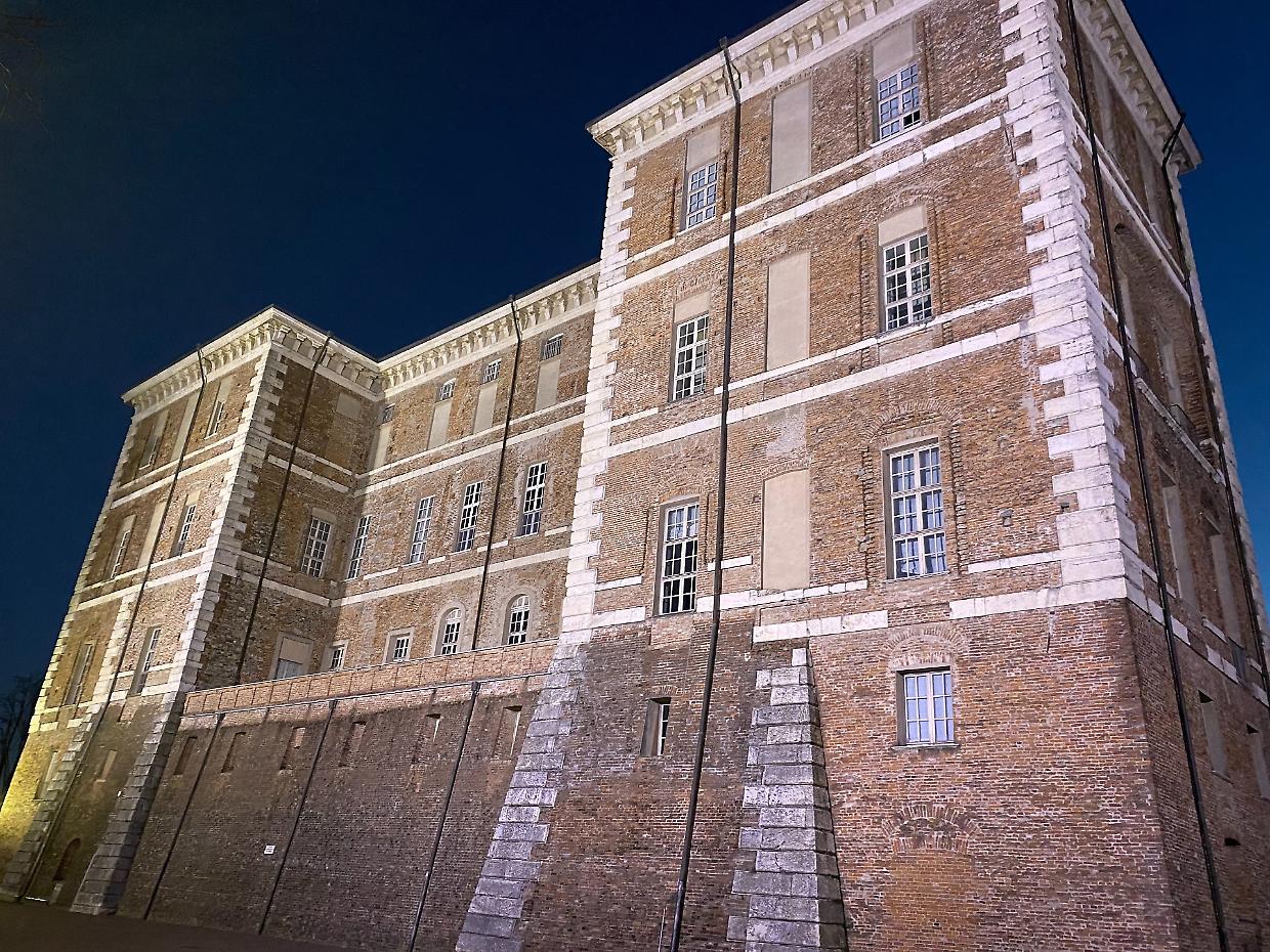 Treno e navetta, da Porta Nuova  al Castello di Rivoli in 35 minuti